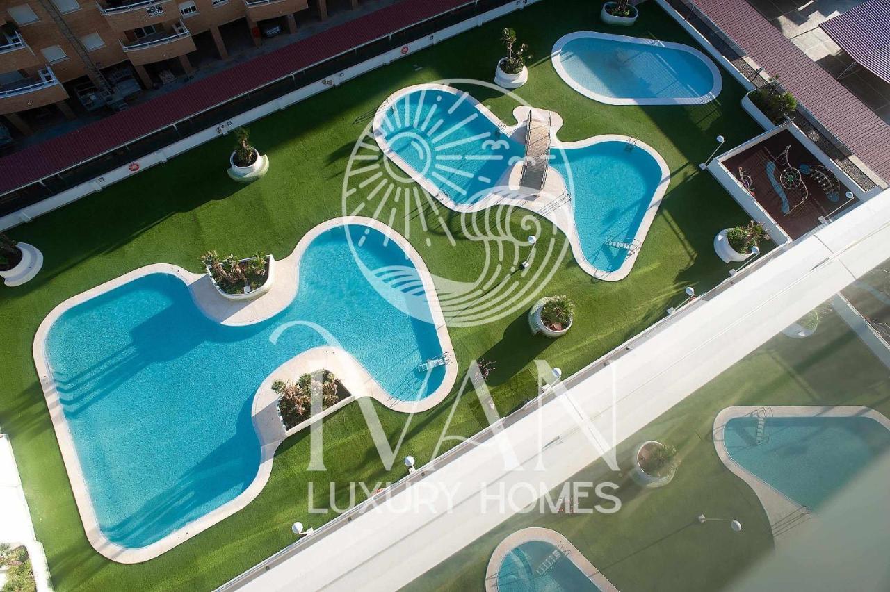 Casa Bella Vista Ivan Luxury Homes 11ªpta Sur 1ªline オロペサ・デル・マール エクステリア 写真