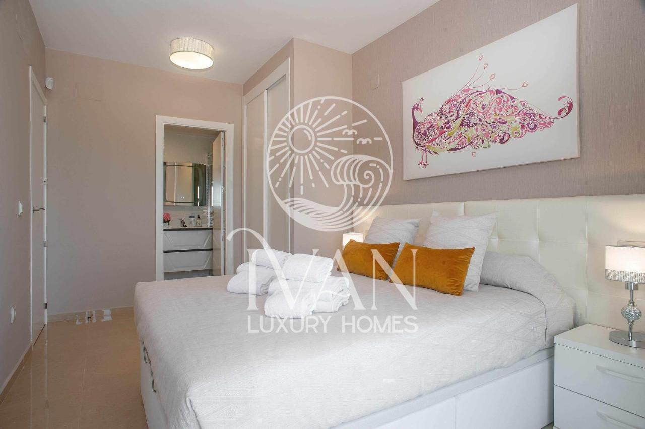 Casa Bella Vista Ivan Luxury Homes 11ªpta Sur 1ªline オロペサ・デル・マール エクステリア 写真