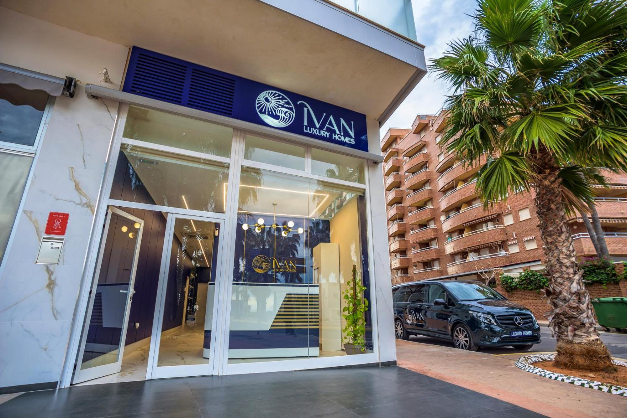 Casa Bella Vista Ivan Luxury Homes 11ªpta Sur 1ªline オロペサ・デル・マール エクステリア 写真